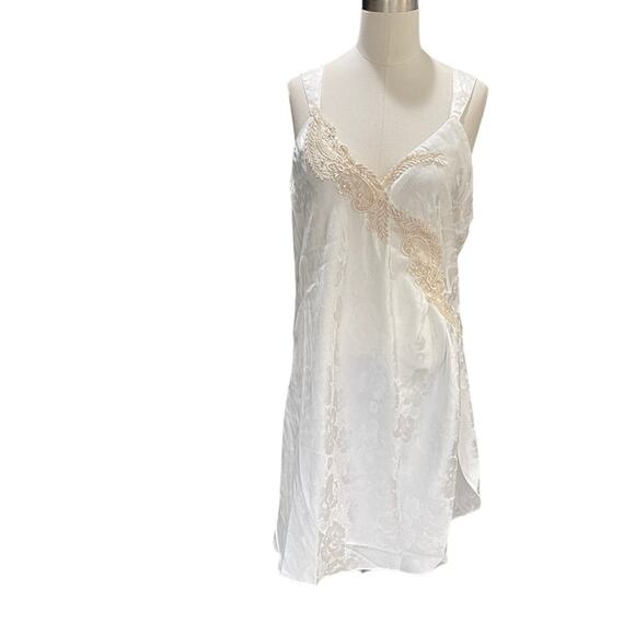 VICTORIAS SECRET GOLD LABEL vintage retro satin & lace chemise 90's sz medium - Picture 1 of 10